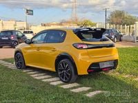Usata Peugeot 208 GT 101 CV (74 kW) 2023 Giallo Utilitaria