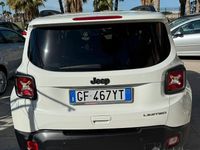 Begagnad Jeep Renegade Limited 131 HK (96 kW) 2021 Vit SUV