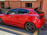 Usata Alfa Romeo Giulietta Quadrifoglio 240 CV (176 kW) 2015 Rosso Utilitaria