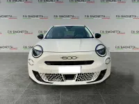 Usata Fiat 600 145 CV (106 kW) 2025 Other SUV