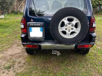 Usata Mitsubishi Pajero 2002 Blu SUV