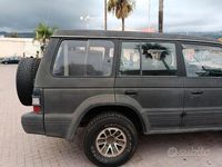 Usata Mitsubishi Pajero 100 CV (73 kW) 1992 Nero SUV