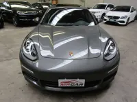 Usata Porsche Panamera 250 CV (183 kW) 2014 Agate grey metallic Utilitaria