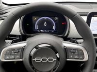 Nuova Fiat 600 La Prima 110 CV (80 kW) 2026 Rosso SUV