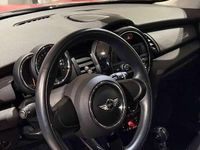 Usata Mini ONE Seven 90 CV (66 kW) 2006 Rosso Utilitaria