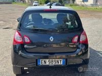 Gebraucht Renault Twingo 75 PS (55 kW) 2012 Schwarz Kleinwagen