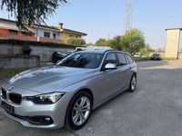 Usata BMW 318 Luxury Line 150 CV (110 kW) 2015 Argento Station wagon