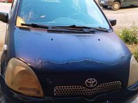 Usata Toyota Yaris 2001 Blu Berlina