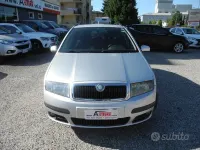 Usata Skoda Fabia Style 75 CV (55 kW) 2006 Grigio Station wagon