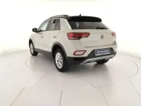 Usata VW T-Roc Life 110 CV (80 kW) 2023 Ascot grey SUV
