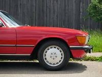 Usata Mercedes 560 231 CV (169 kW) 1986 Rosso Cabrio