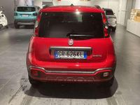 Begagnad Fiat Panda Red 69 HK (50 kW) 2023 Röd Halvkombi