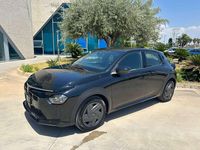 Nuova Lancia Ypsilon 101 CV (74 kW) 2025 Nero Utilitaria