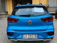 Usata MG ZS Luxury 111 CV (81 kW) 2022 Blu SUV