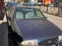 Usata Ford Fiesta 75 CV (55 kW) 1997 Blu Utilitaria