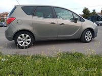 Usata Opel Meriva 95 CV (69 kW) 2015 Monovolume
