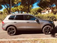 Usata VW Touareg 239 CV (175 kW) 2011 Grigio SUV