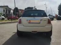 Usata Mini Cooper 116 CV (85 kW) 2006 Bianco Utilitaria