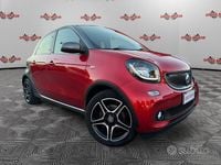 Usata Smart ForFour 90 CV (66 kW) 2019 Rosso Utilitaria