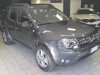 Usata Dacia Duster Prestige 109 CV (80 kW) 2015 Grigio SUV