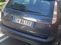 Usata Ford Focus Titanium 100 CV (73 kW) 2011 Grigio Station wagon