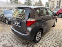 Usata Toyota Verso-S Active 99 CV (72 kW) 2011 Grigio Monovolume
