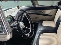 Usata Ford V8 303 CV (222 kW) 1958 Bianco Cabrio