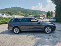 Usata VW Passat 190 CV (139 kW) 2019 Gray Station wagon