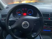 Usata VW Golf IV Comfortline 102 CV (75 kW) 2001 Argento Berlina