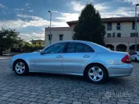 Usata Mercedes E280 190 CV (139 kW) 2006 Grigio Berlina