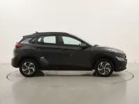 Usata Hyundai Kona 141 CV (103 kW) 2023 Grigiogrigio SUV