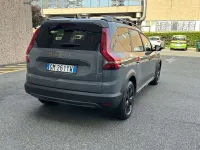 Usata Dacia Jogger Extreme 100 CV (73 kW) 2023 Grigio road Monovolume