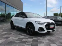Nuova Audi A1 Ambiente 116 CV (85 kW) 2026 Bianco ghiacciaio metallizzato SUV