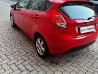 Usata Ford Fiesta Titanium 96 CV (70 kW) 2013 Rosso Berlina