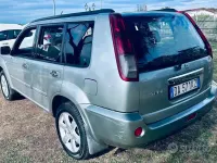 Gebraucht Nissan X-Trail 136 PS (100 kW) 2006 Grau SUV