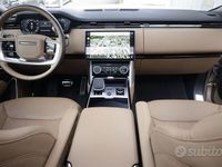 Usata Land Rover Range Rover Autobiography 400 CV (294 kW) 2023 Oro SUV