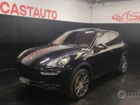 Usata Porsche Cayenne Turbo S 570 CV (419 kW) 2015 Nero SUV