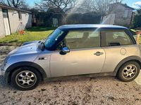 Begagnad Mini ONE 90 HK (66 kW) 2002 Halvkombi
