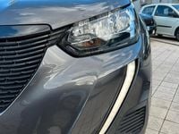 Usata Peugeot 2008 Active 110 CV (80 kW) 2021 Grigio SUV