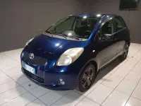 Usata Toyota Yaris Sol 69 CV (50 kW) 2006 Blu/azzurro Berlina