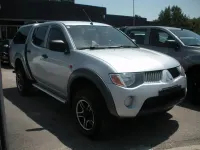 Usata Mitsubishi L200 Intense 136 CV (100 kW) 2011 Argento Pick-up