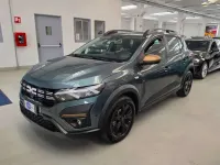 Usata Dacia Sandero Extreme 101 CV (74 kW) 2025 Verde oxide Berlina