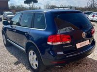 Usata VW Touareg 313 CV (230 kW) 2005 Blu SUV
