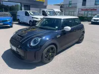 Usata Mini Cooper SE Essential 75 kW (102 CV) 2022 Nero Utilitaria