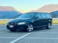 Usata Volvo V70 136 CV (100 kW) 2010 Nero Station wagon