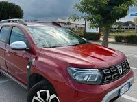 Usata Dacia Duster Prestige 101 CV (74 kW) 2022 Rosso SUV
