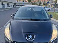 Usata Peugeot 5008 Access 114 CV (83 kW) 2015 Monovolume