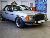 Usata Mercedes 280 220 CV (161 kW) 1980 Argento Coupé