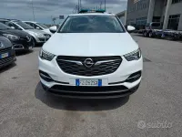 Usata Opel Grandland X 131 CV (96 kW) 2019 Bianco SUV