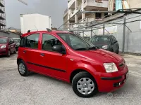 Usata Fiat Panda Dynamic 60 CV (44 kW) 2010 Rosso Utilitaria